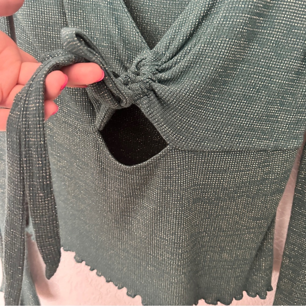 Intimately Free People Say When Bell Sleeve Blouse Top in Green Gold Medium - Picture 7 of 8